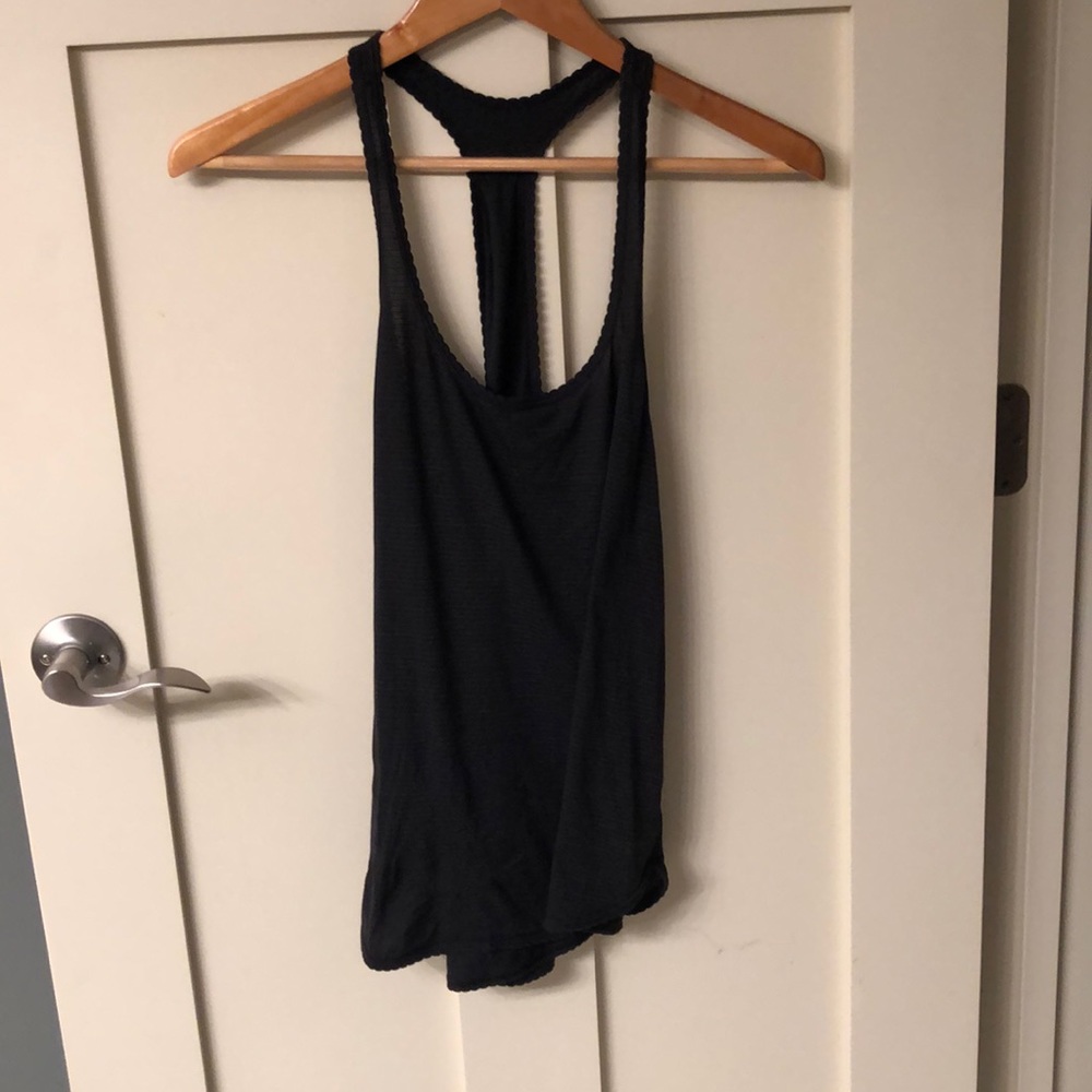 Lululemon Stripe Singlet Scallop Hem tank